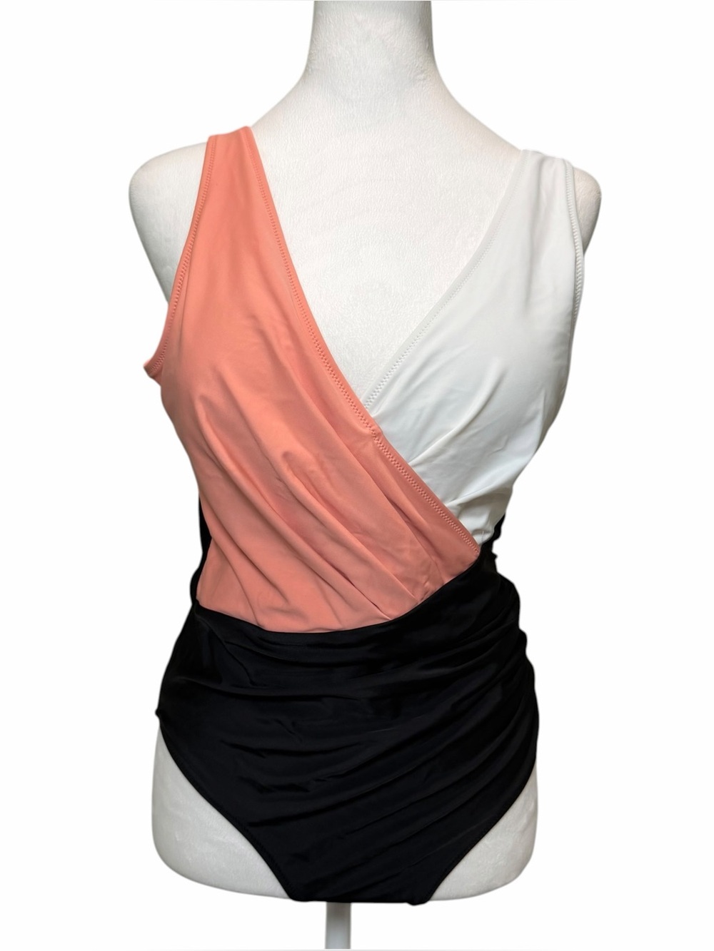 CUPSHE Women's V-Neck Tummy Control One Piece Swimsuit Size M Black Peach White